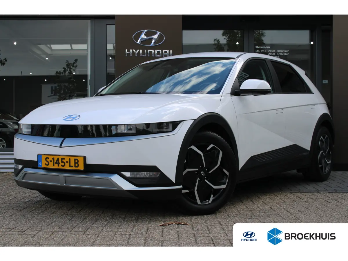 Style 58 kWh | Achteruitrijcamera | DAB ontvanger | Navigatiesysteem full map