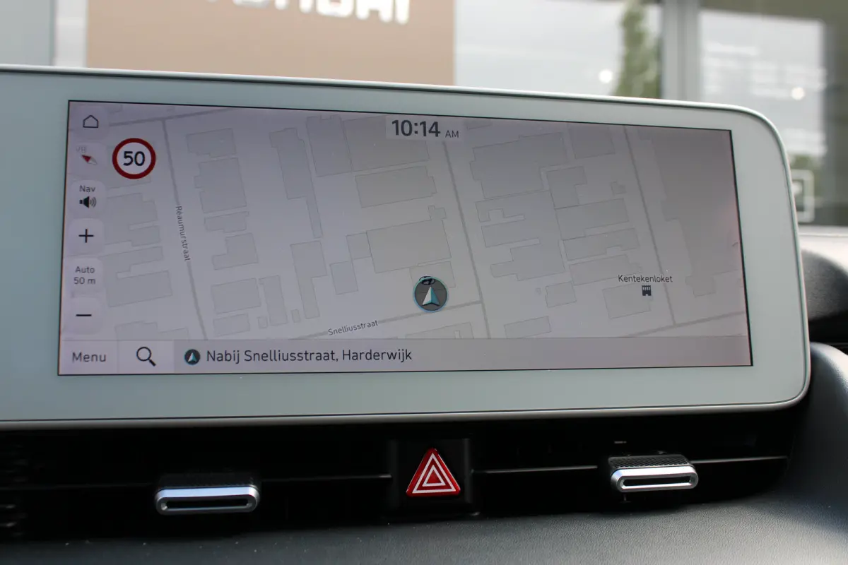 Style 58 kWh | Achteruitrijcamera | DAB ontvanger | Navigatiesysteem full map