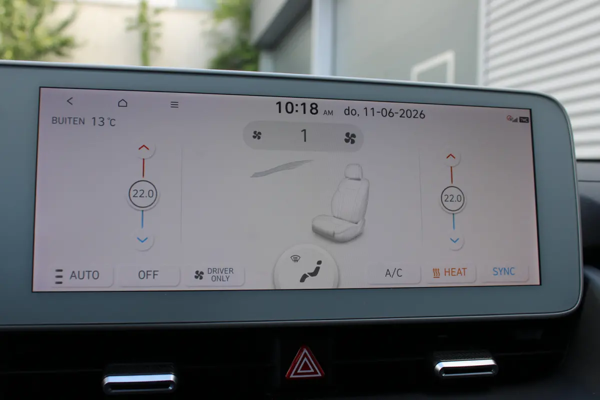 Style 58 kWh | Achteruitrijcamera | DAB ontvanger | Navigatiesysteem full map