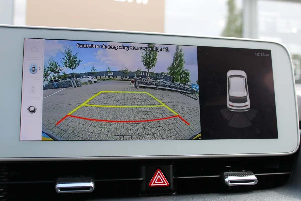Style 58 kWh | Achteruitrijcamera | DAB ontvanger | Navigatiesysteem full map