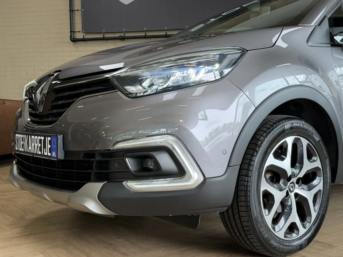 0.9 TCe Intens | R-Link Navi | Bose | 17" | Camera | PDC V+A | Led |