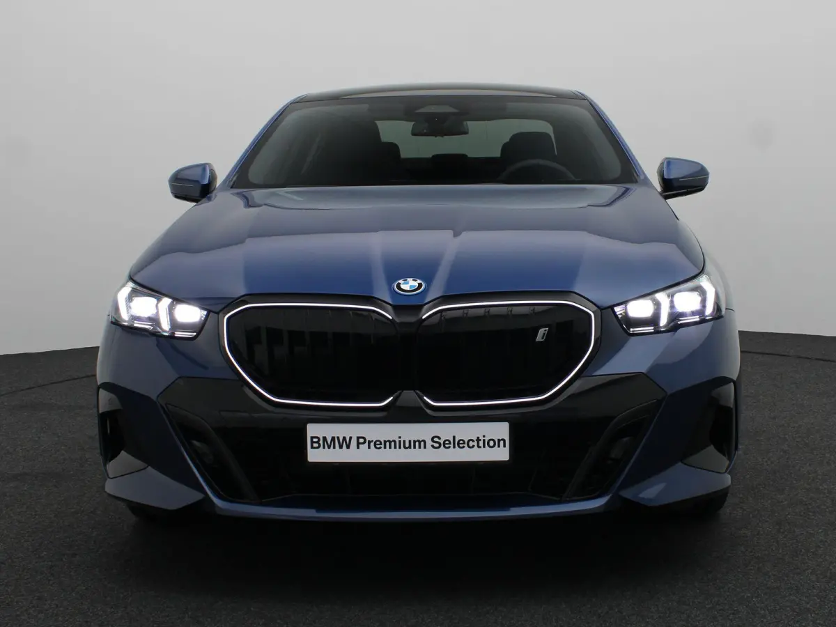 eDrive40 M Sportpakket Pro | SoH 100% | M Sport Edition | Trekhaak | Panoramdak | Stoelventilatie | Driving Assistant Plus | Bowers & Wilkins | 20''