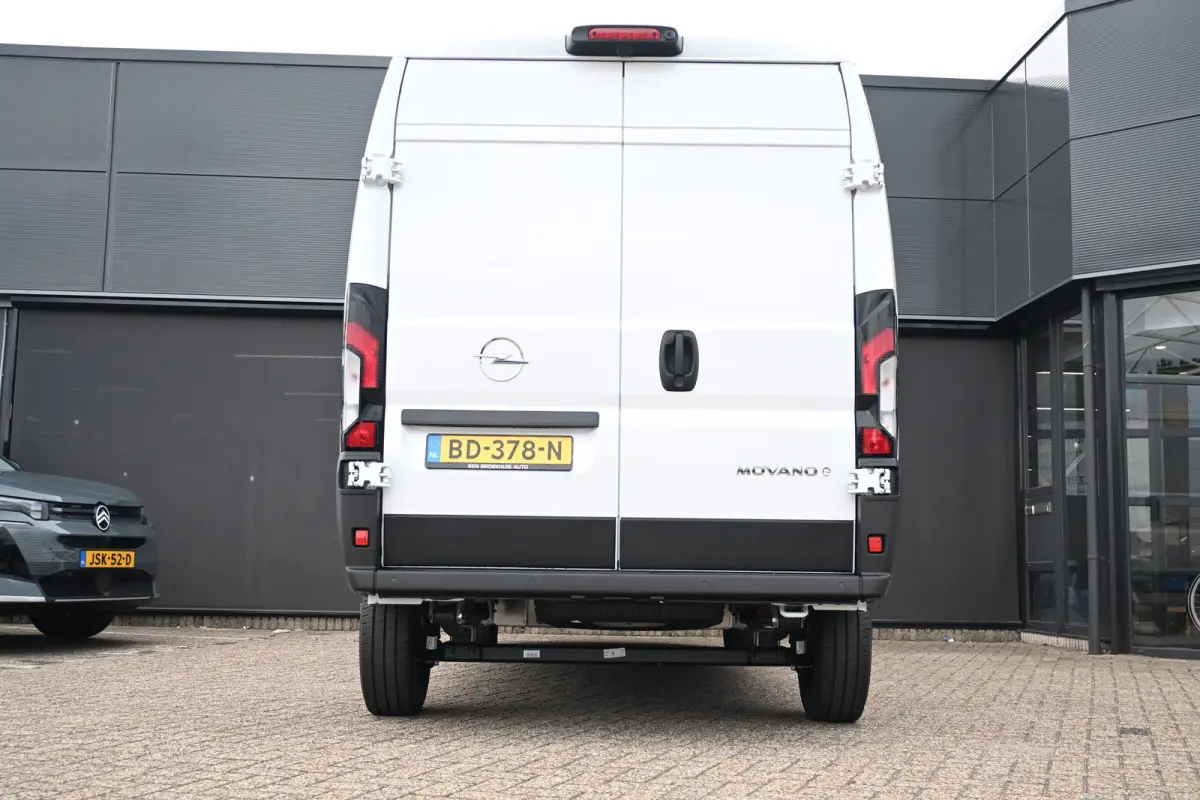 Electric 4.25T L4H3 Zwaar Demo-Deal! | Achteruitrijcamera | Navigatie | 22kw lader | Climate Control | Cruise Control | !!