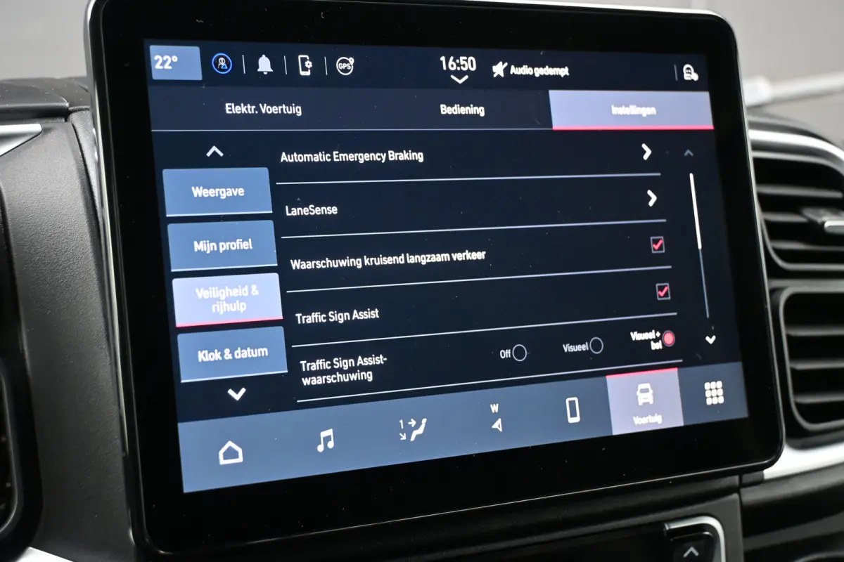 Electric 4.25T L4H3 Zwaar Demo-Deal! | Achteruitrijcamera | Navigatie | 22kw lader | Climate Control | Cruise Control | !!
