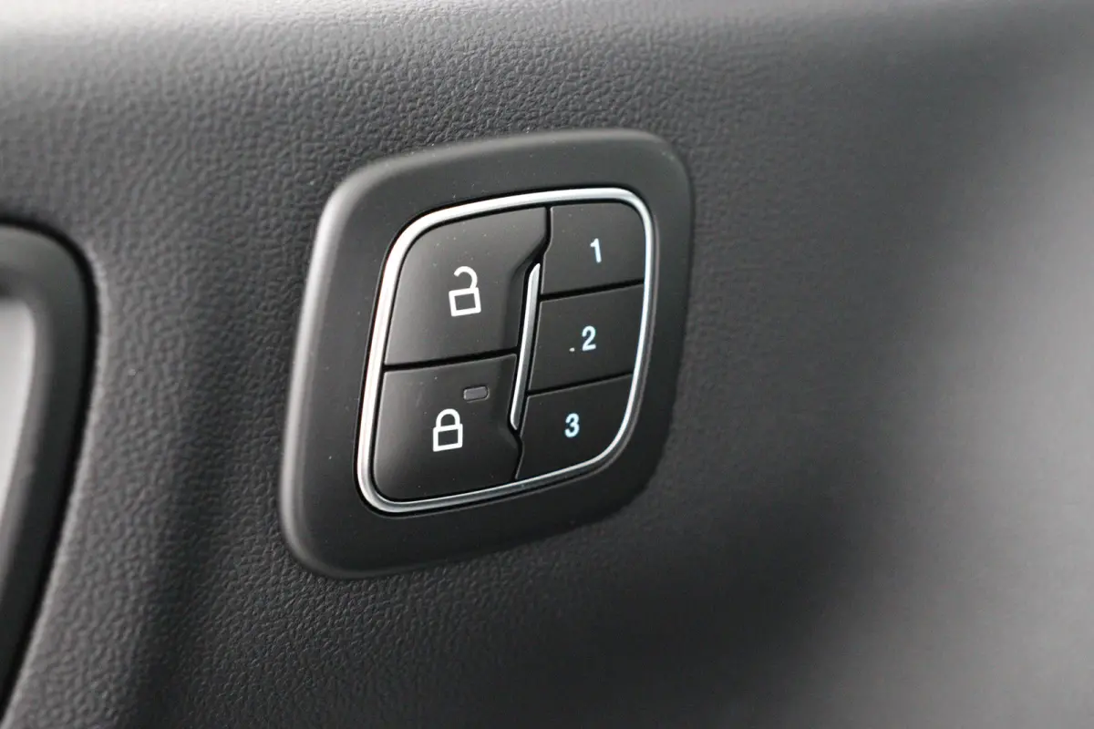 2.5 PHEV BlueCruise Edition | Trekhaak | Elektrisch Panoramadak | B&O Audio | Adaptieve Cruise Controle | Winter Pack | Stoel met Geheugenfunctie |