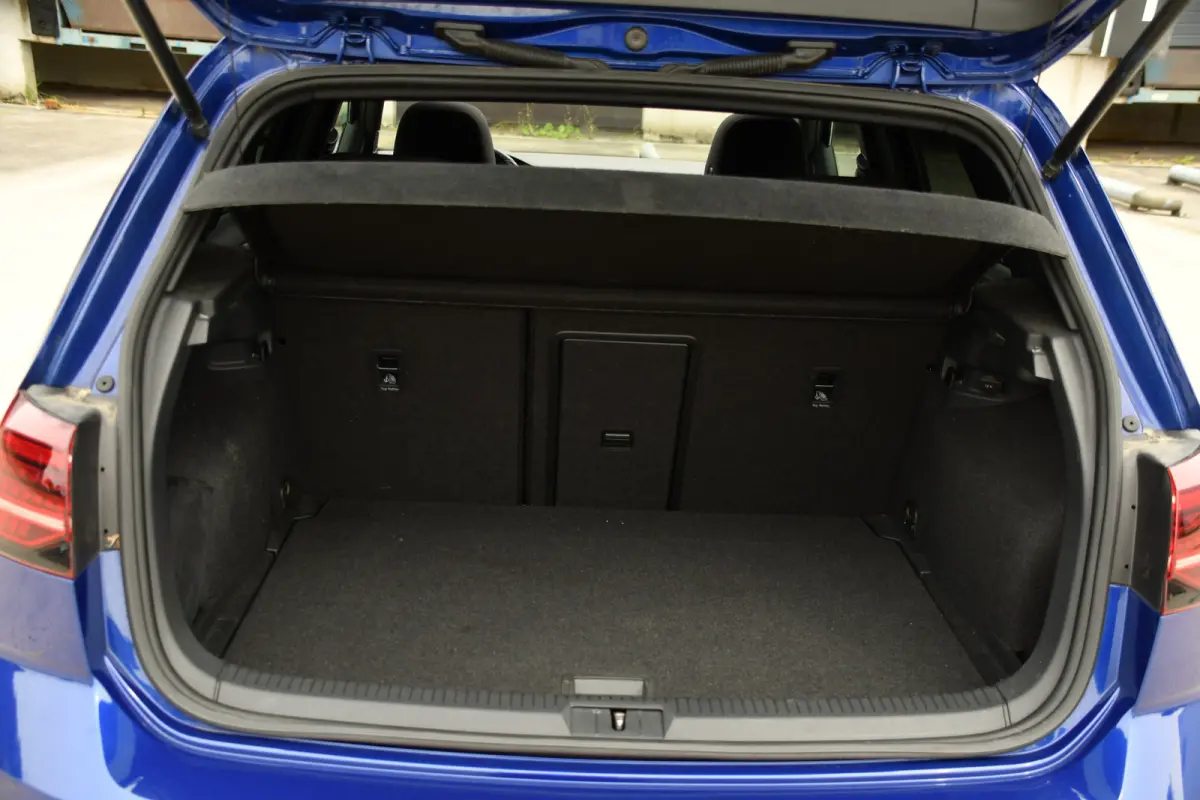 2.0 TSI 4Motion R Virtual Cockpit, Adaptieve Cruise, Camera, PANO, Dynaudi, Stoelverwarming, Clima, Uniek!