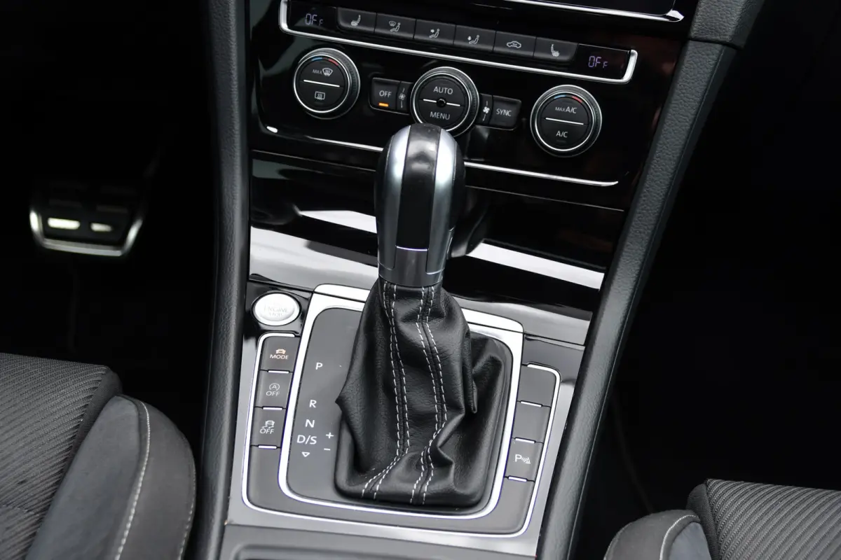 2.0 TSI 4Motion R Virtual Cockpit, Adaptieve Cruise, Camera, PANO, Dynaudi, Stoelverwarming, Clima, Uniek!
