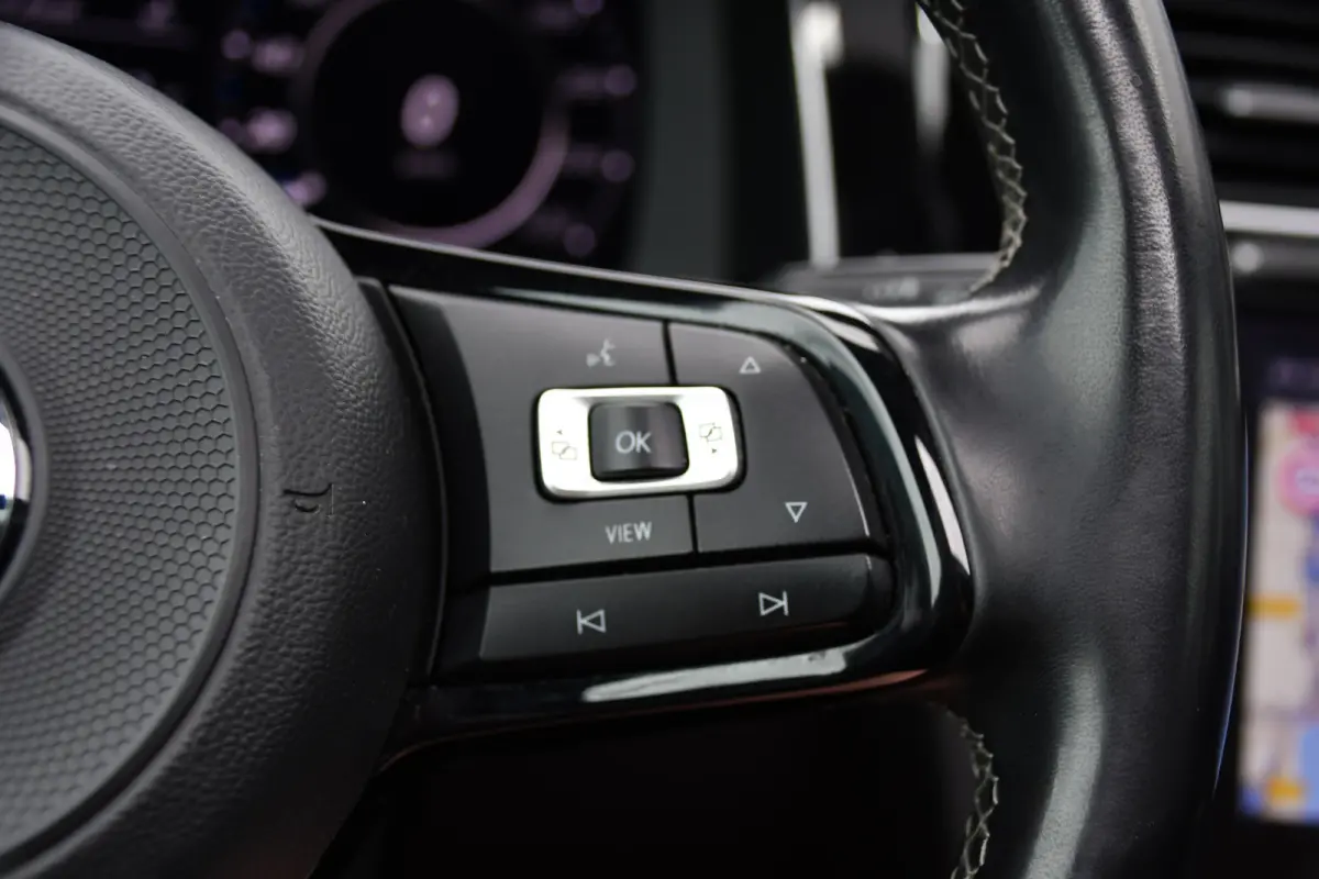 2.0 TSI 4Motion R Virtual Cockpit, Adaptieve Cruise, Camera, PANO, Dynaudi, Stoelverwarming, Clima, Uniek!
