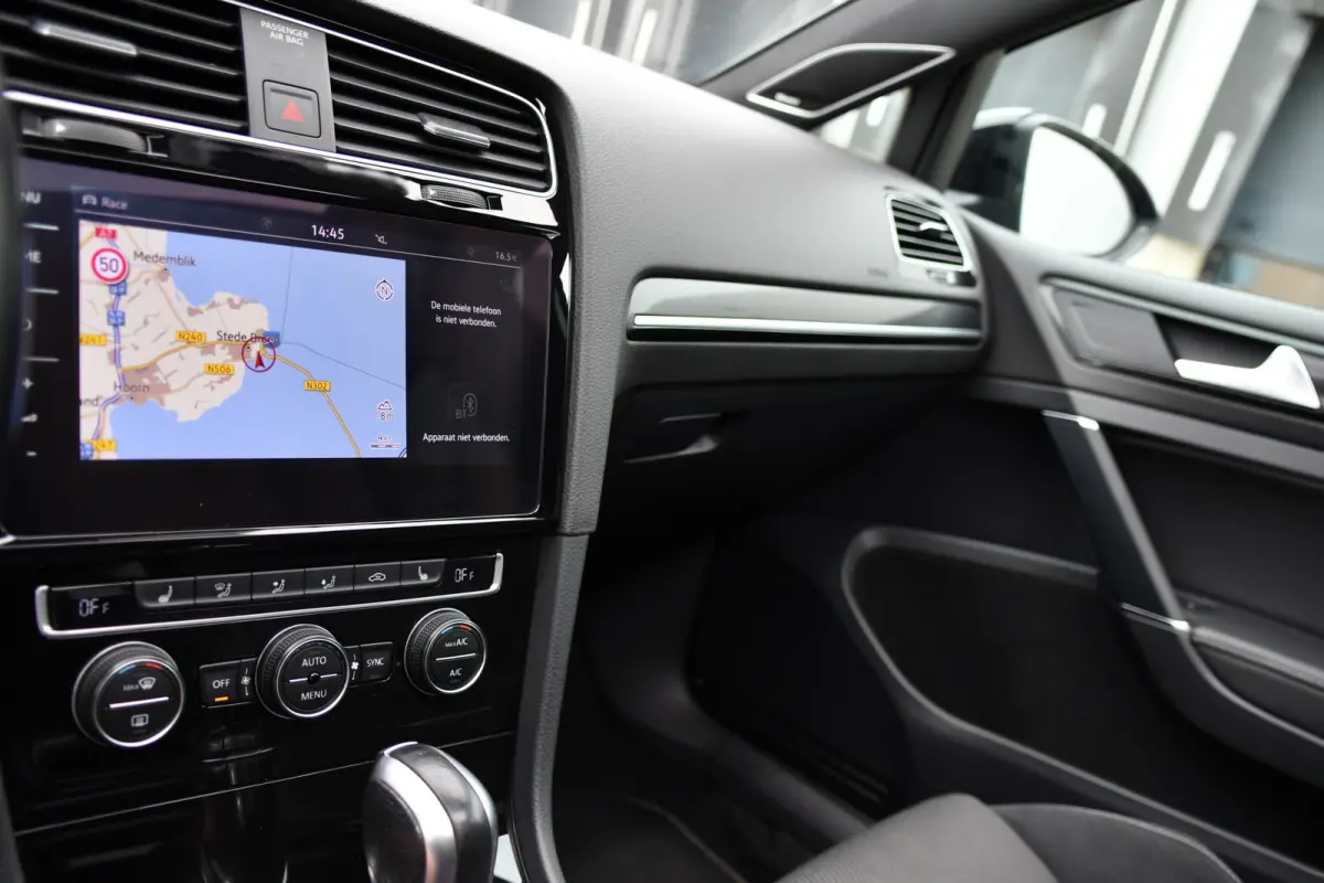 2.0 TSI 4Motion R Virtual Cockpit, Adaptieve Cruise, Camera, PANO, Dynaudi, Stoelverwarming, Clima, Uniek!