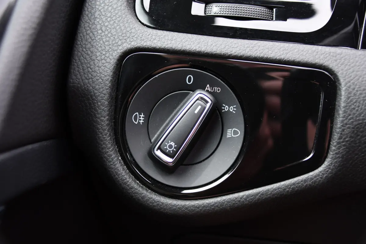 2.0 TSI 4Motion R Virtual Cockpit, Adaptieve Cruise, Camera, PANO, Dynaudi, Stoelverwarming, Clima, Uniek!
