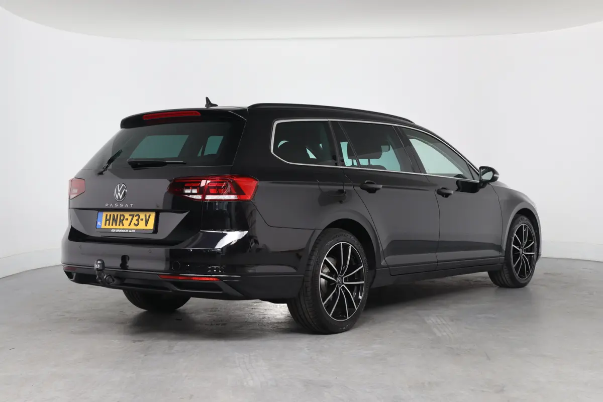 1.5 TSI Business | Trekhaak | Stoelverwarming | ErgoComfort | Navi | Clima | Cruise Adaptive | LED | Keyless | Parkeersensoren V+A