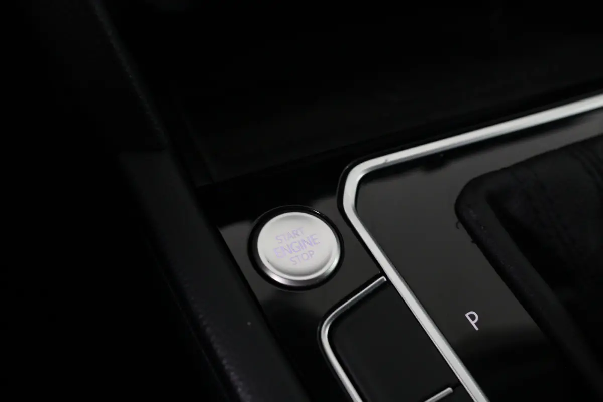 1.5 TSI Business | Trekhaak | Stoelverwarming | ErgoComfort | Navi | Clima | Cruise Adaptive | LED | Keyless | Parkeersensoren V+A