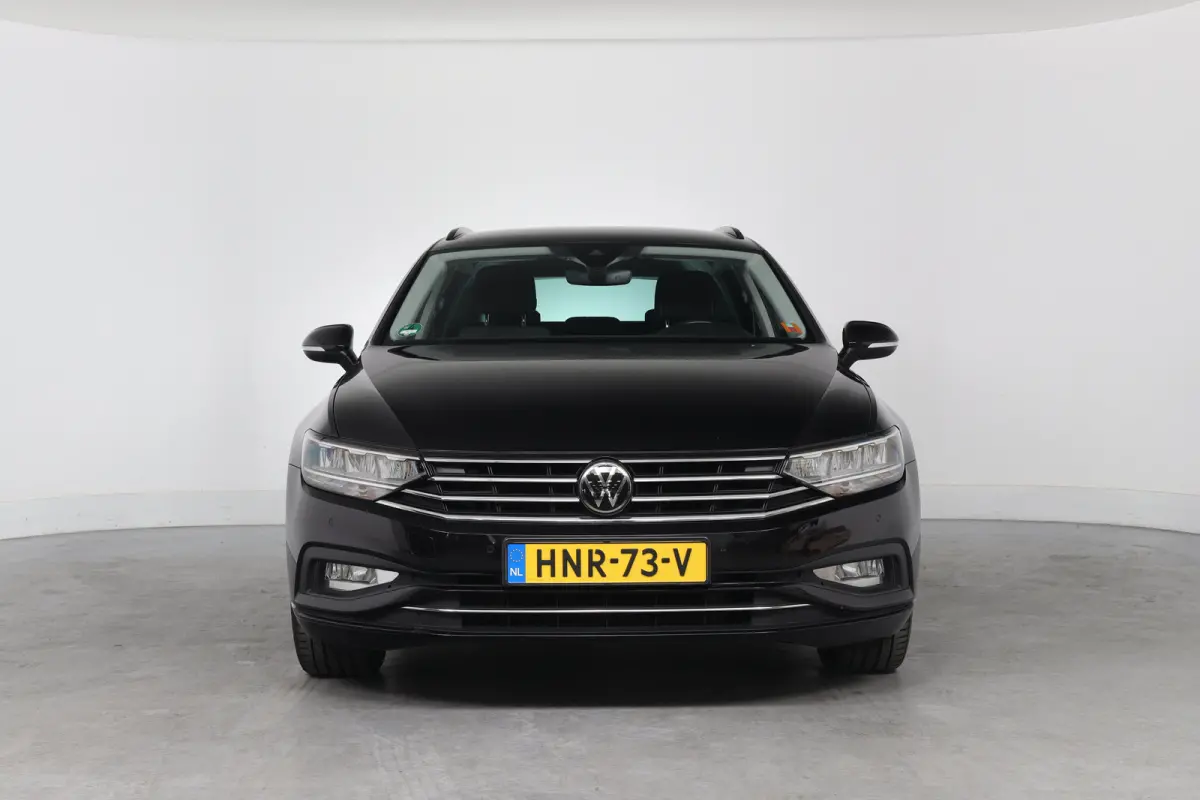 1.5 TSI Business | Trekhaak | Stoelverwarming | ErgoComfort | Navi | Clima | Cruise Adaptive | LED | Keyless | Parkeersensoren V+A
