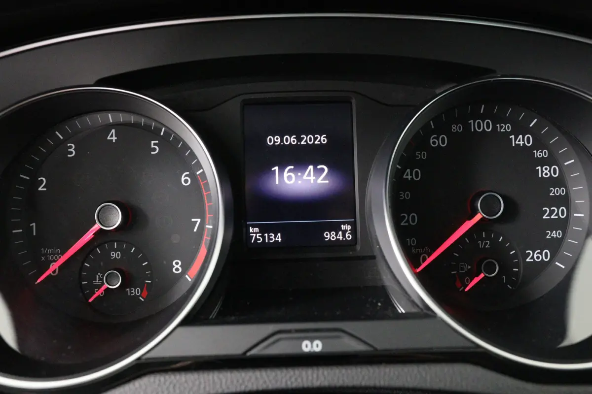 1.5 TSI Business | Trekhaak | Stoelverwarming | ErgoComfort | Navi | Clima | Cruise Adaptive | LED | Keyless | Parkeersensoren V+A