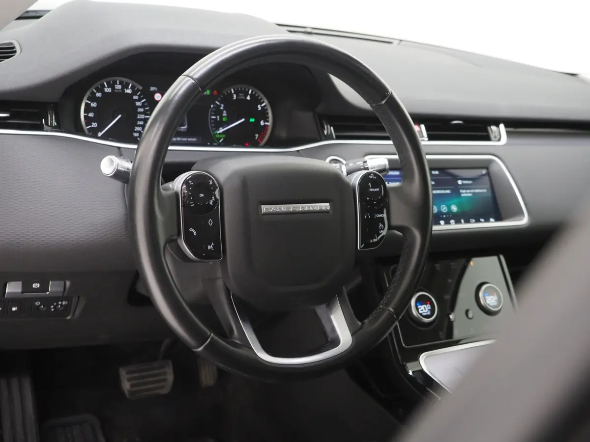 1.5 P300e AWD | Leder | Trekhaak | Camera | Stoelverwarming | Cruise | DAB | LED | Carplay