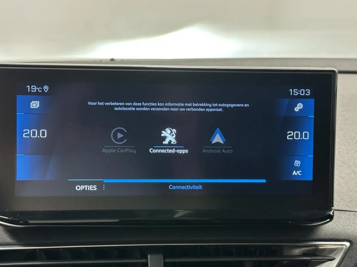 1.2 PureTech Blue Lease Active LM NAVI CARPLAY CRUISE ECC.
