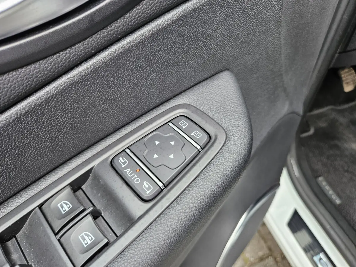 1.2 TCe Intens Trekhaak! Camera! Navigatie! Airco/Clima! NAP! Nette Auto!