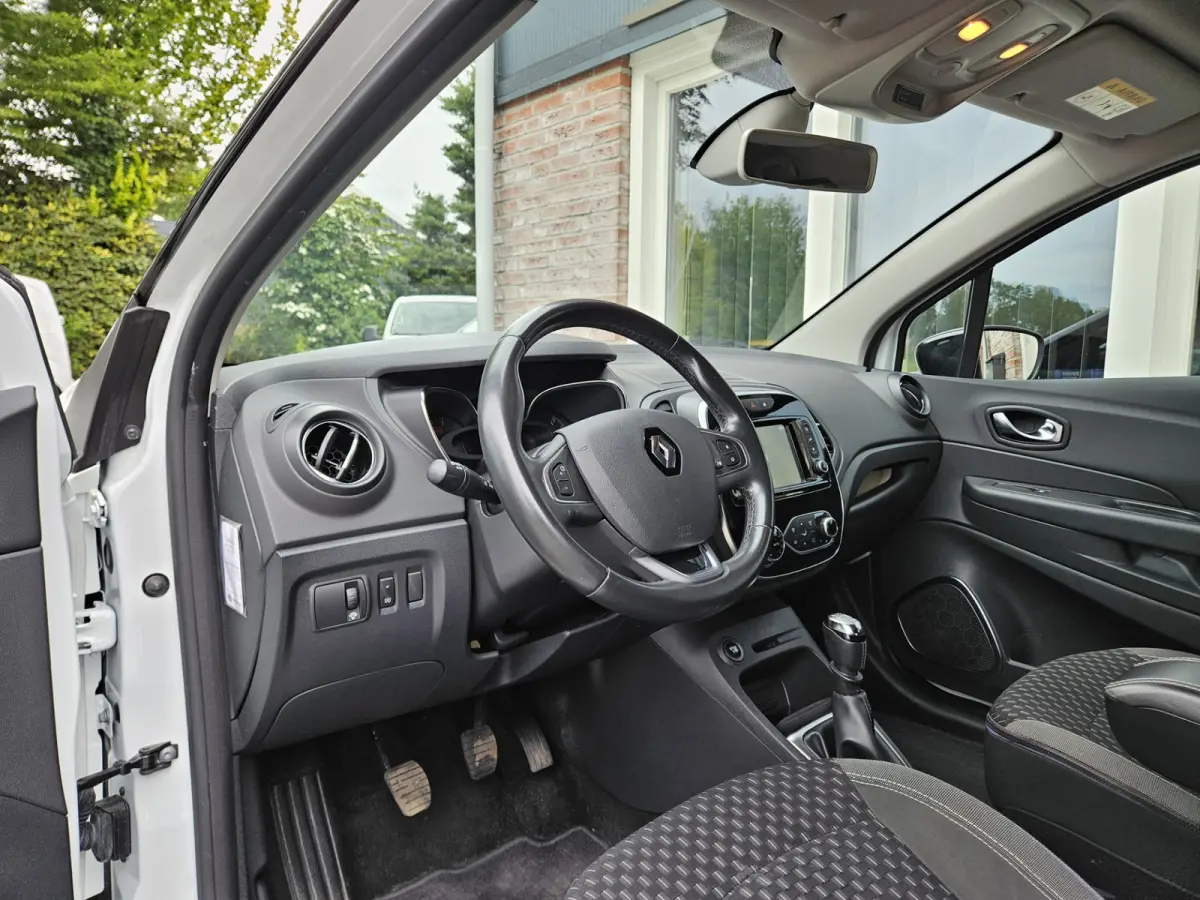 1.2 TCe Intens Trekhaak! Camera! Navigatie! Airco/Clima! NAP! Nette Auto!