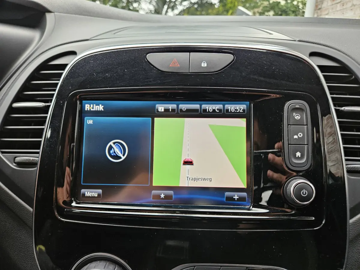 1.2 TCe Intens Trekhaak! Camera! Navigatie! Airco/Clima! NAP! Nette Auto!