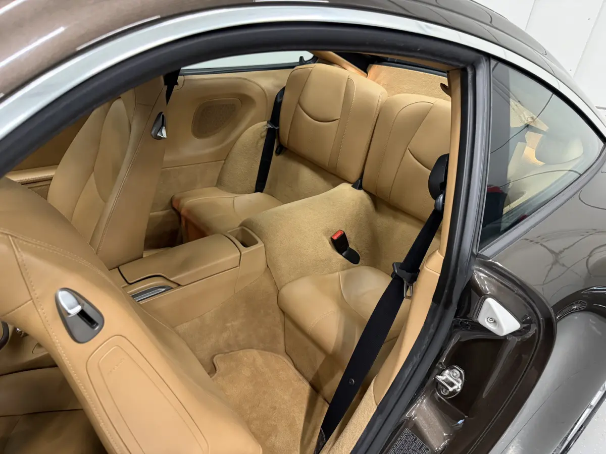 997.2 4 3.6 PDK 47.728km/MACADAMIA METALLIC/SAND BEIGE INTERIEUR/VOLLEDIG PORSCHE DEALER HISTORIE