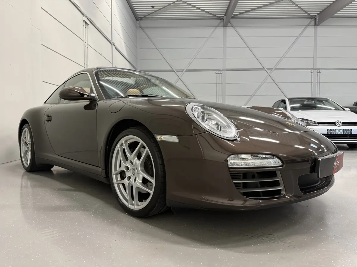 997.2 4 3.6 PDK 47.728km/MACADAMIA METALLIC/SAND BEIGE INTERIEUR/VOLLEDIG PORSCHE DEALER HISTORIE