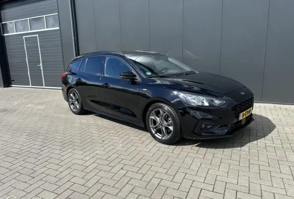 1.0 EcoBoost ST Line Business bom vol!!