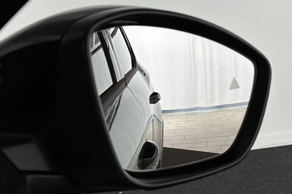 1.2 Turbo Hybrid GS 145PK Stoel-Stuur-Voorruitverwarming Apple CarPlay Achteruitrijcamera