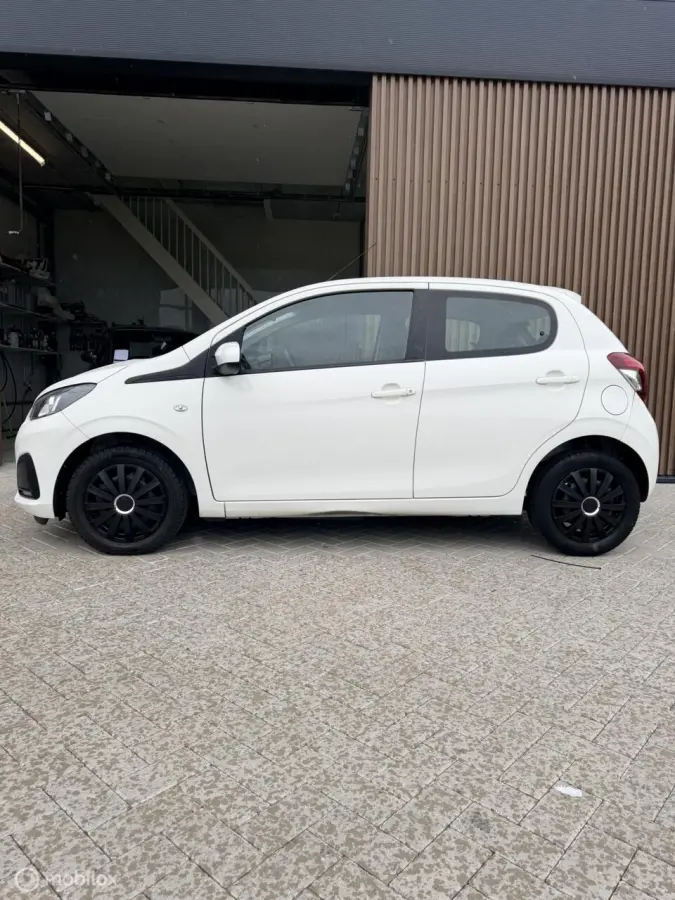 1.0 e-VTi Garantie/Dealer/1eeig/NAP