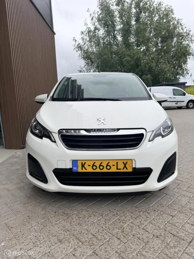 1.0 e-VTi Garantie/Dealer/1eeig/NAP