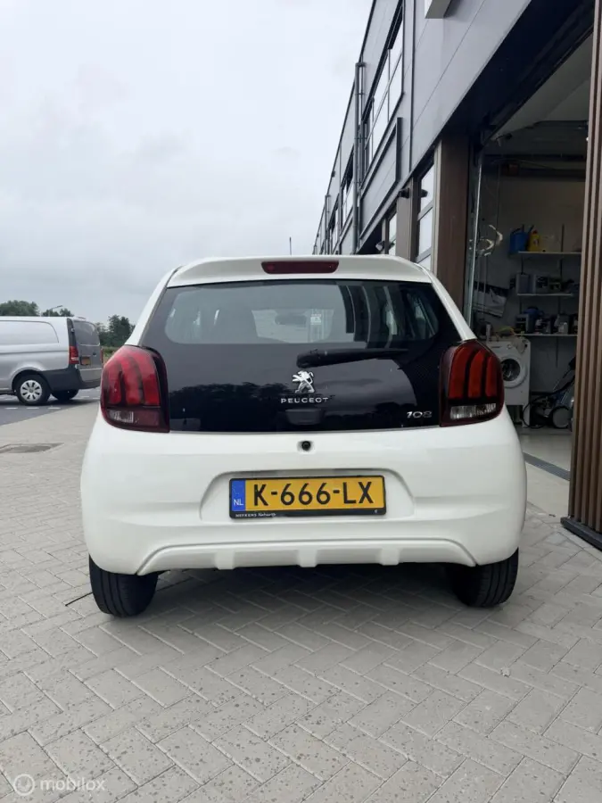 1.0 e-VTi Garantie/Dealer/1eeig/NAP