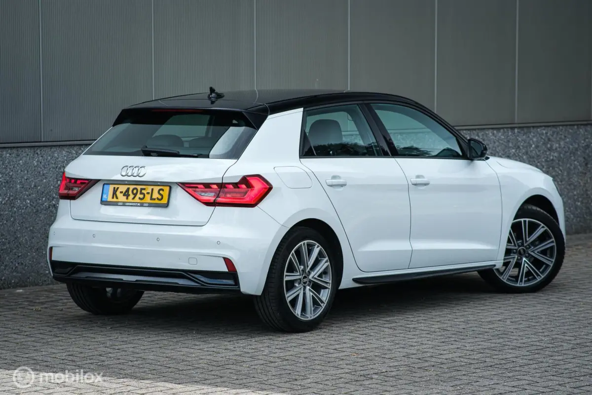 25 TFSI Automaat S-Line | Virtual Cockpit | Two-tone | NAP NL auto | Dealer onderhouden | DAB | Rijklaarprijs |