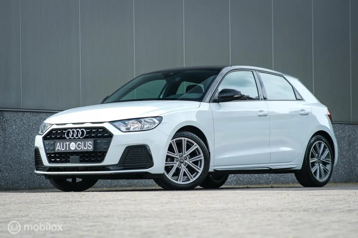 25 TFSI Automaat S-Line | Virtual Cockpit | Two-tone | NAP NL auto | Dealer onderhouden | DAB | Rijklaarprijs |