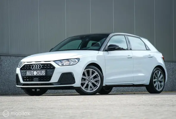 25 TFSI Automaat S-Line | Virtual Cockpit | Two-tone | NAP NL auto | Dealer onderhouden | DAB | Rijklaarprijs |