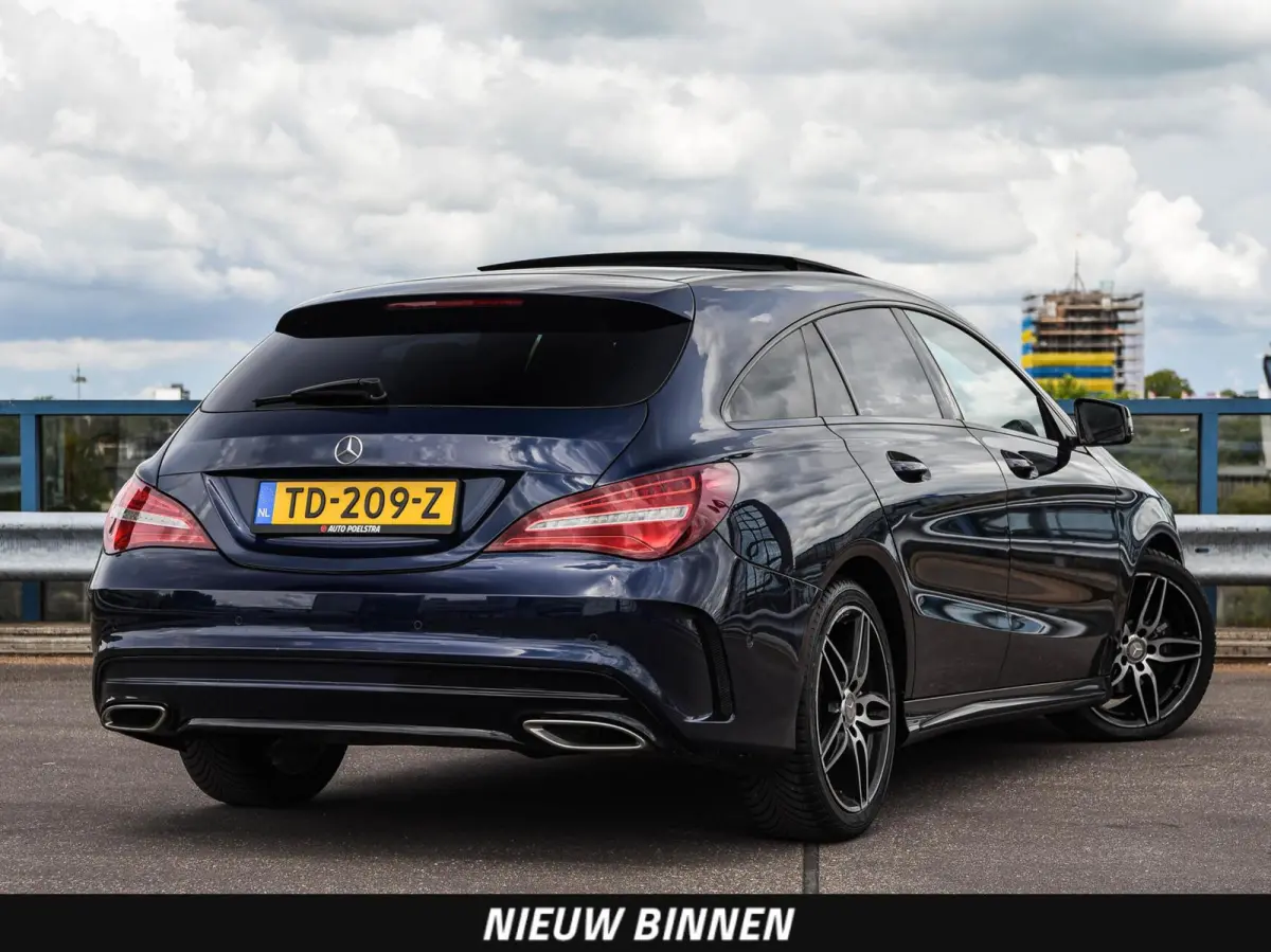 200 d AMG Line Panoramadak Sfeerverlichting Camera LED Stoelverwarming Night Edition