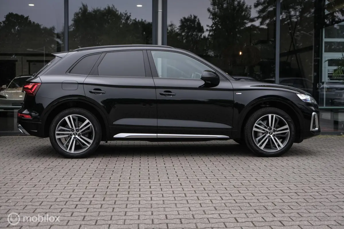 55 TFSI e S edition | Panoramadak | Massage |Adaptieve cruise | Head up display | Keyless | Matrix led | Sfeerverlichting | Stoelverwarming