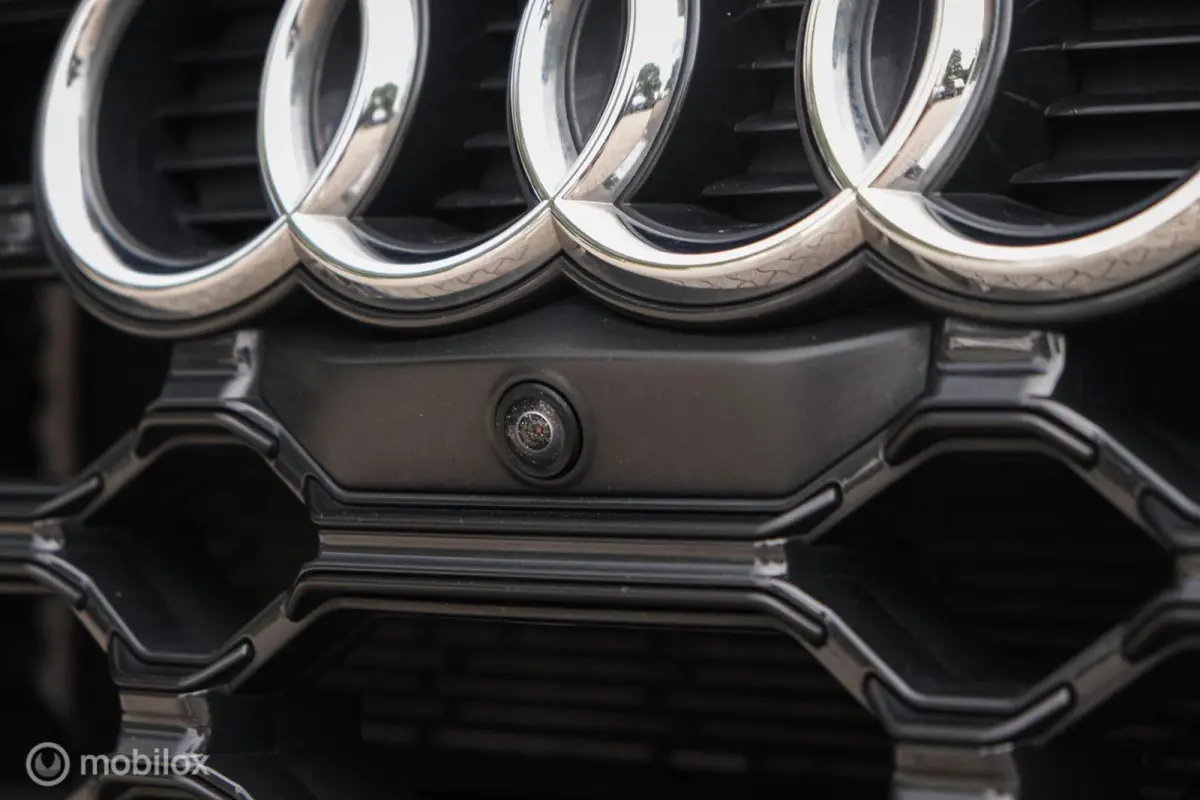 55 TFSI e S edition | Panoramadak | Massage |Adaptieve cruise | Head up display | Keyless | Matrix led | Sfeerverlichting | Stoelverwarming