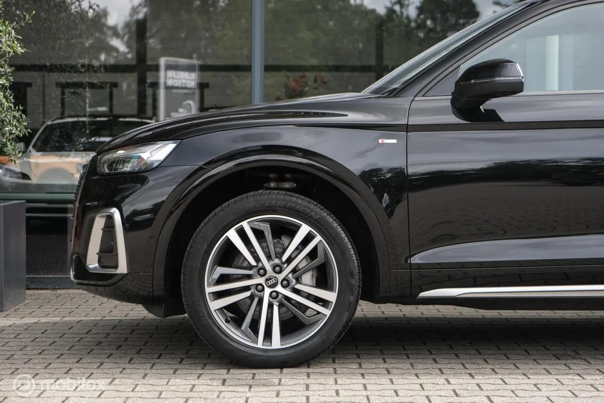 55 TFSI e S edition | Panoramadak | Massage |Adaptieve cruise | Head up display | Keyless | Matrix led | Sfeerverlichting | Stoelverwarming