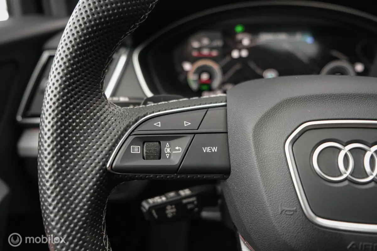 55 TFSI e S edition | Panoramadak | Massage |Adaptieve cruise | Head up display | Keyless | Matrix led | Sfeerverlichting | Stoelverwarming