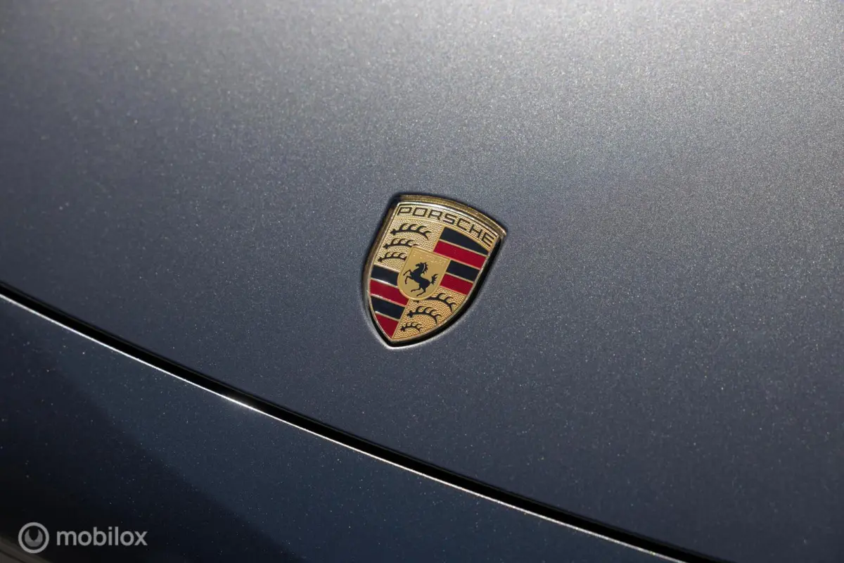 E-Hybrid | Quarzite Grey Metallic | Sport Chrono | Luchtvering | 22” BC Forged EH675 | BTW-auto