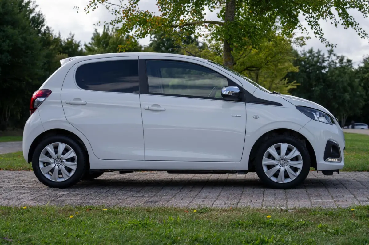 1.0 e-VTi Style 2e Eig. 70.000 km +NAP NL-auto
