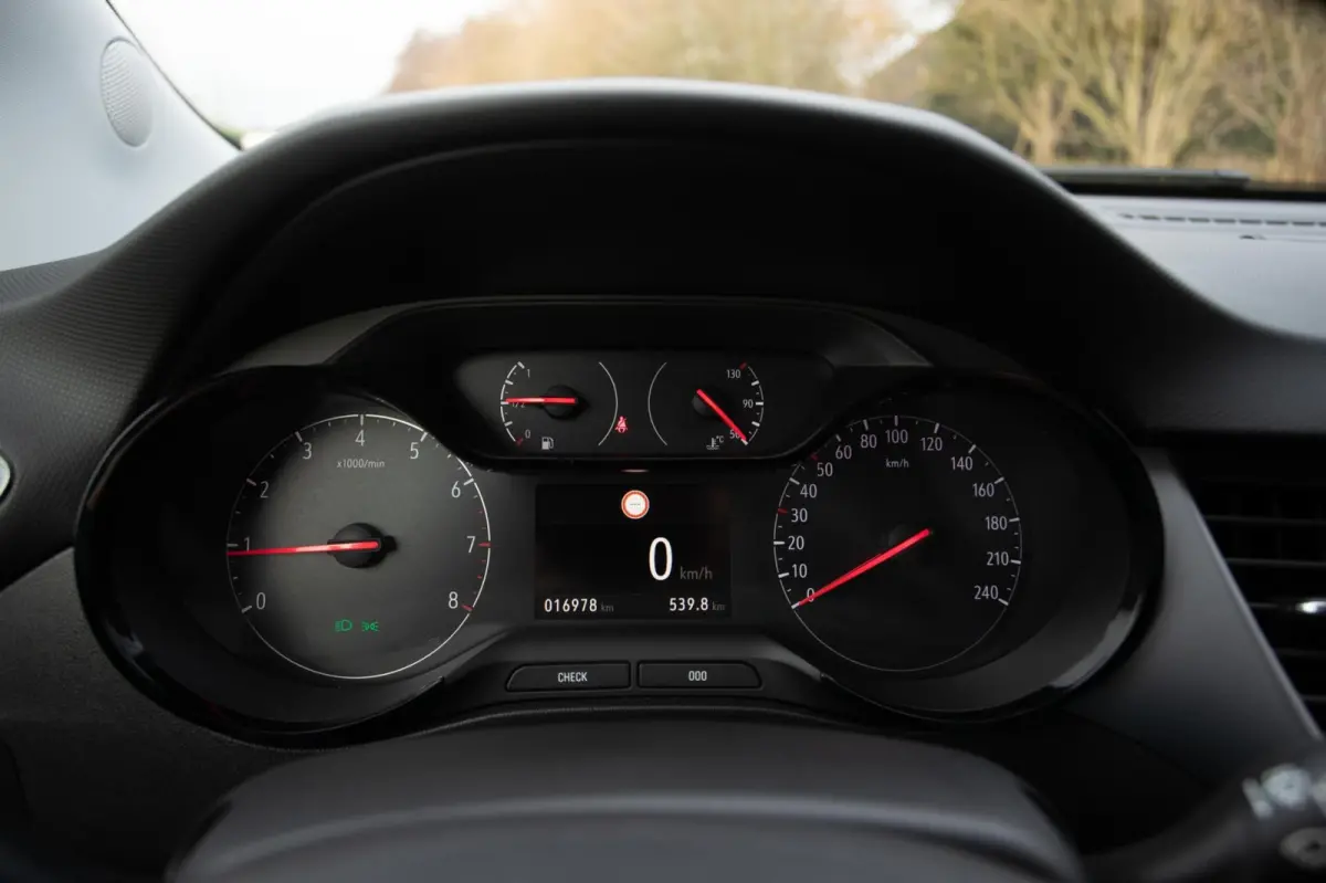 1.2 Turbo Innovation 1e Eig. 16.970 km +NAP NL-auto