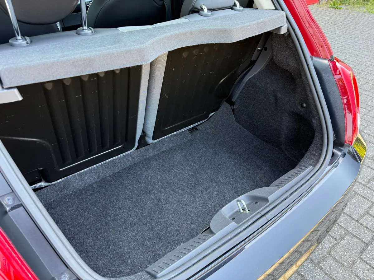 0.9 TwinAir Turbo Lounge Bi Colore - Media - Airco - 16” lmv - Org.NL