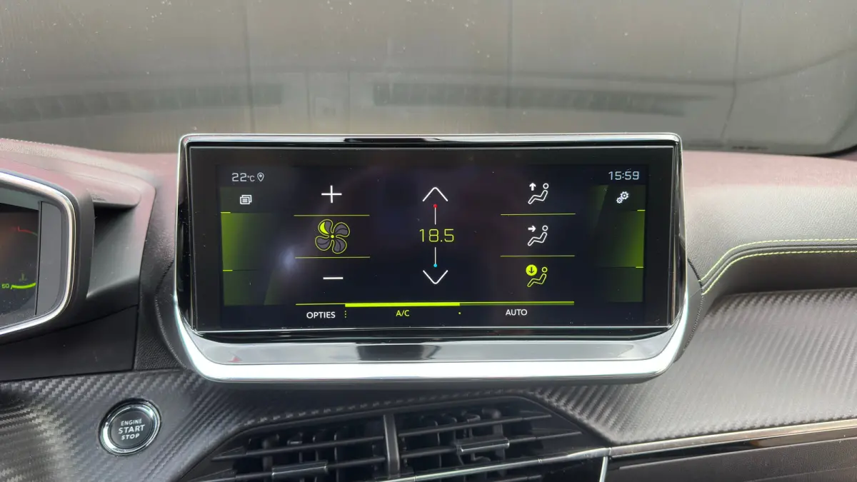 1.2 PureTech GT-Line | Achteruitrijcamera | Airco (automatisch) | Airco (automatisch)
