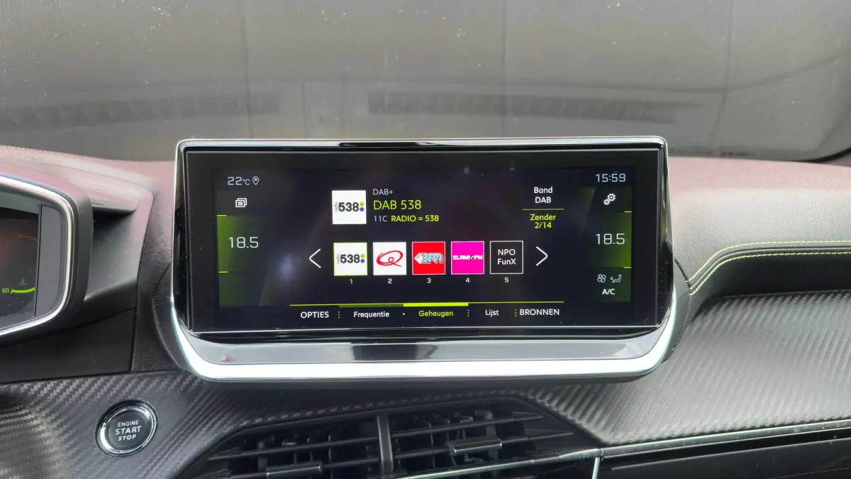 1.2 PureTech GT-Line | Achteruitrijcamera | Airco (automatisch) | Airco (automatisch)