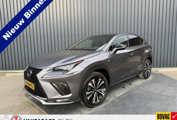 300h AWD F SPORT | Pano dak | 12 mnd BOVAG Garantie | Rijklaar!!