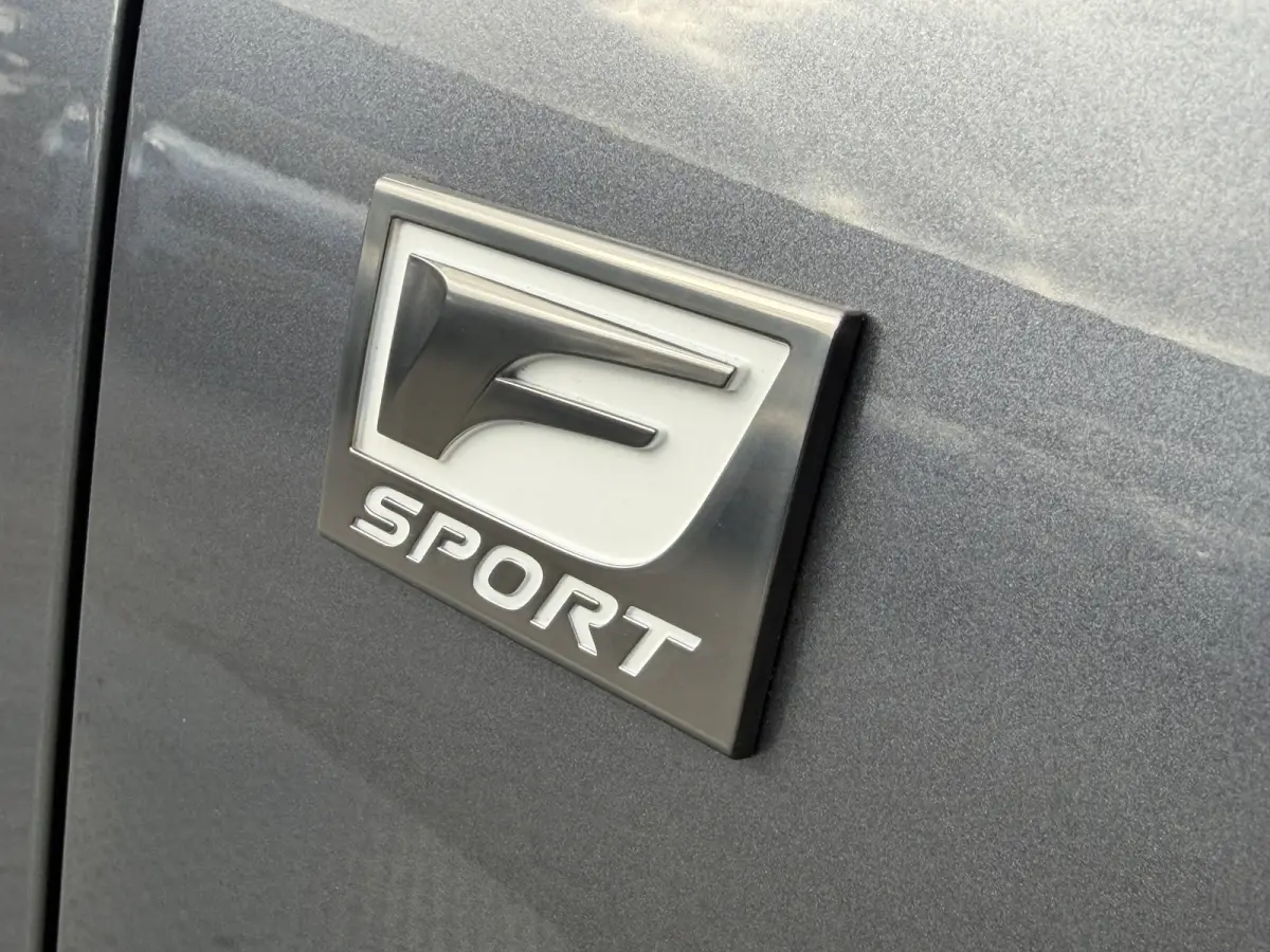 300h AWD F SPORT | Pano dak | 12 mnd BOVAG Garantie | Rijklaar!!