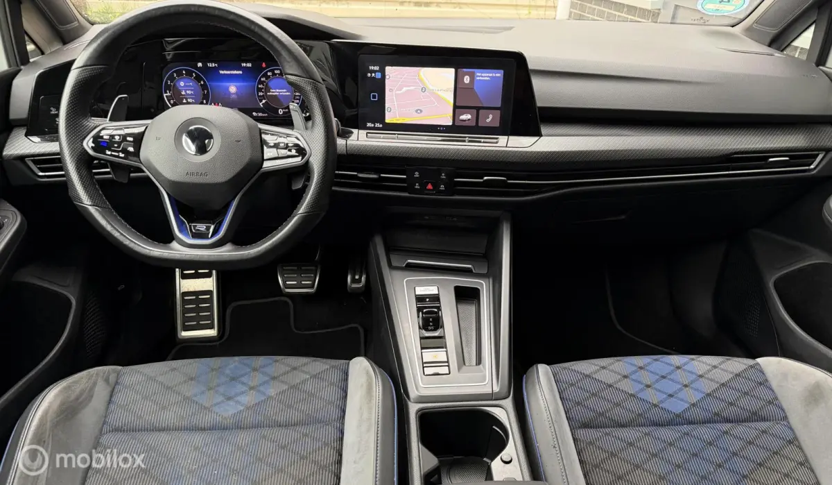 2.0 TSI R 4Motion/ O. HISTORIE/ PANORAMADAK