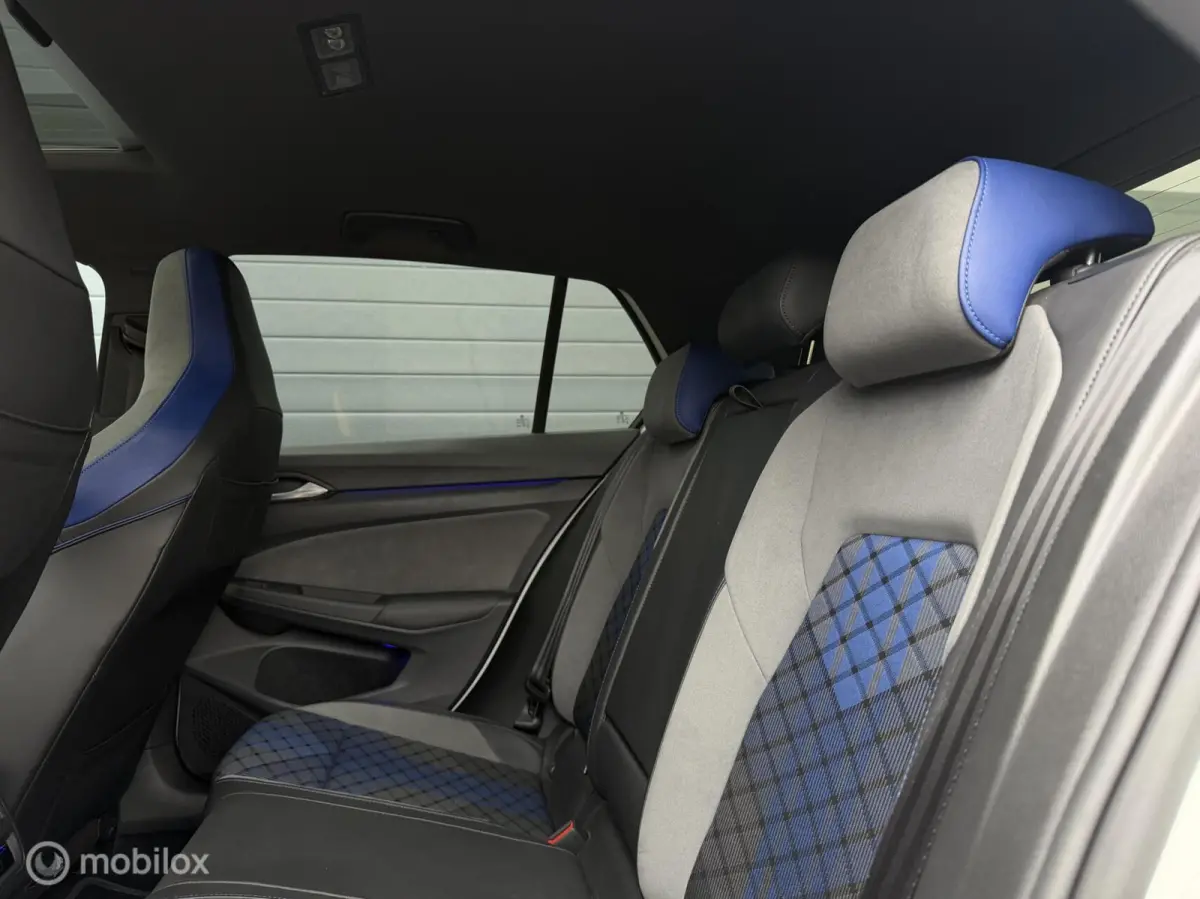 2.0 TSI R 4Motion/ O. HISTORIE/ PANORAMADAK