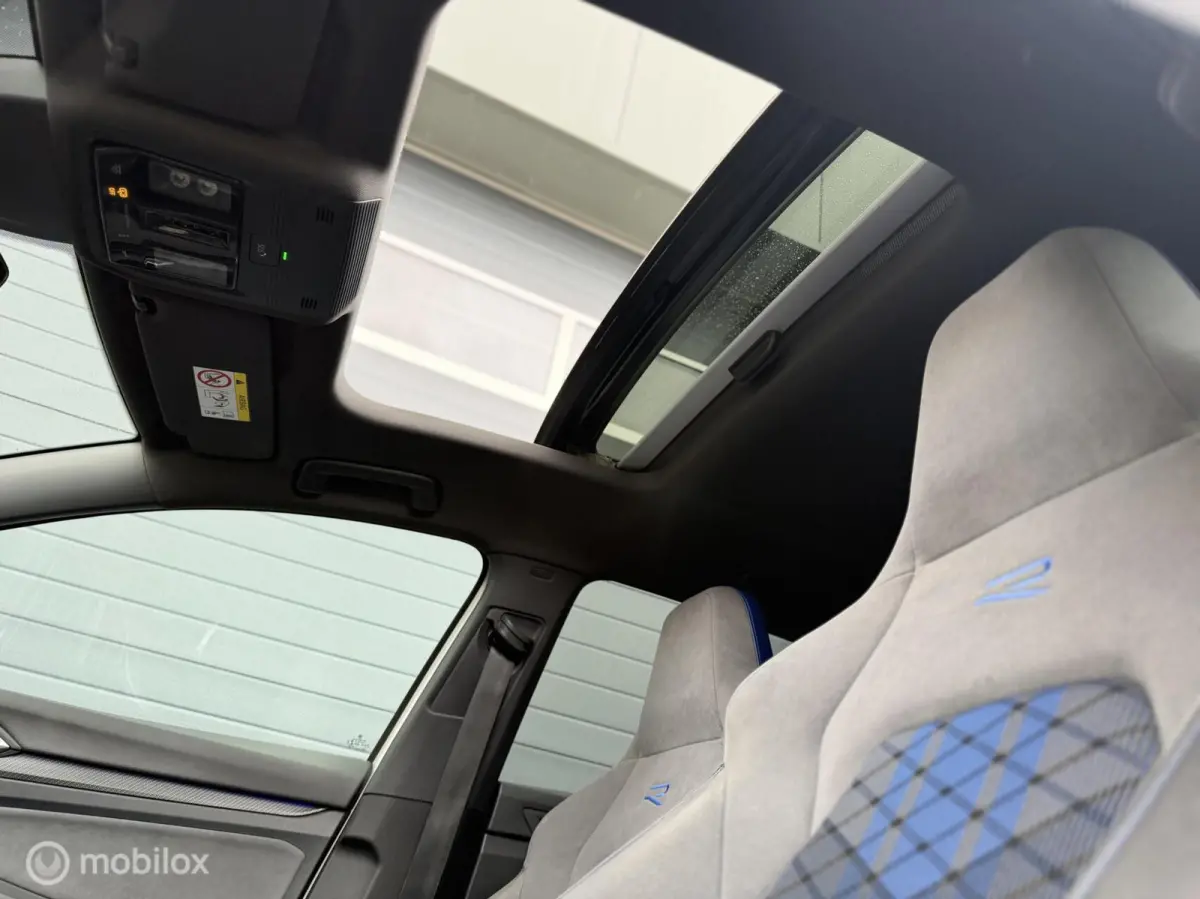 2.0 TSI R 4Motion/ O. HISTORIE/ PANORAMADAK
