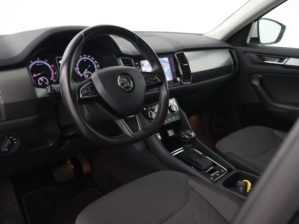 1.4 TSI ACT 150 PK DSG + LED | STOELVERWARMING | APPLE CARPLAY | NAVIGATIE | PRIVACY GLASS